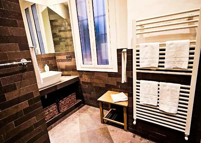 Hotiday Old Town Апартаменти *