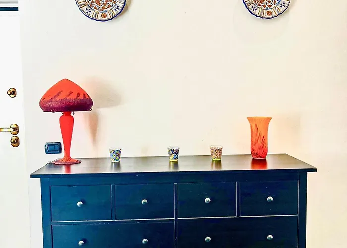 Hotiday Old Town Апартаменти *