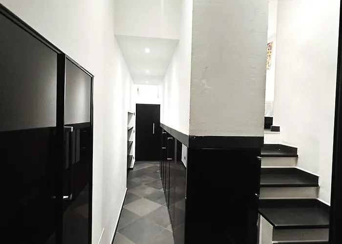 Hotiday Old Town Apartman