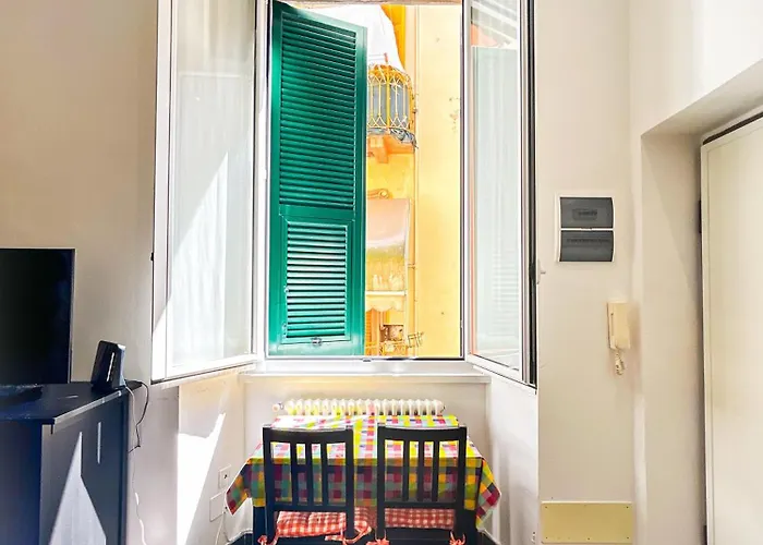 Hotiday Old Town Apartman *